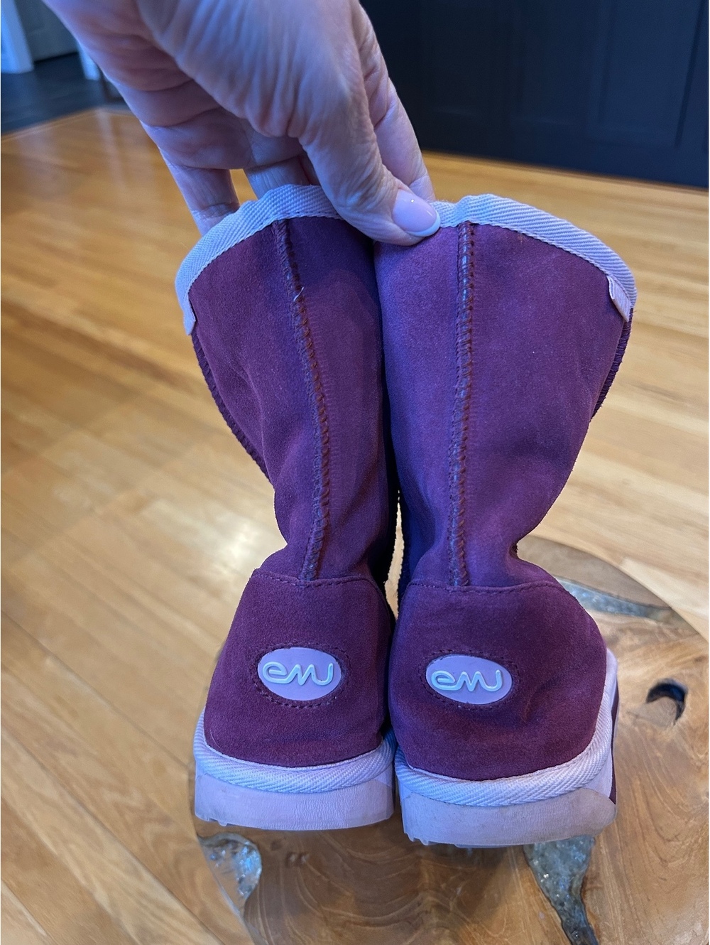 EMU Australia Purple Suede Shearling Lined Winter Boots Size 7